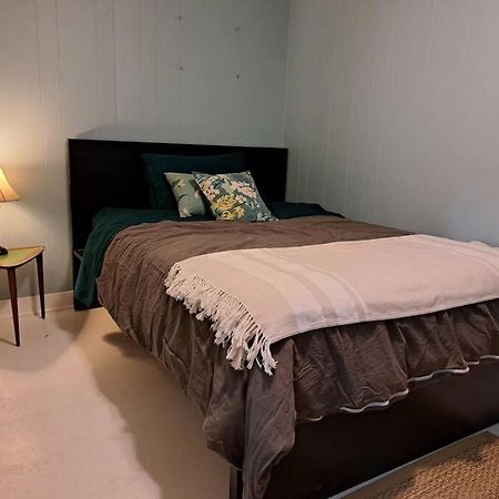 Blue Dog Accommodations Eastend المظهر الخارجي الصورة
